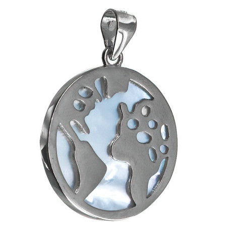 Stříbrný přívěsek - zeměkoule, perleť