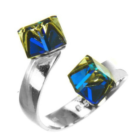 Stříbrný prsten - křišťály Swarovski