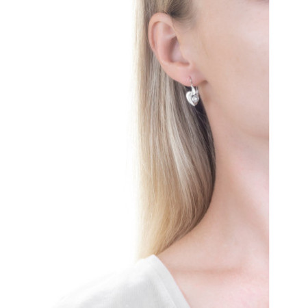 Stříbrné náušnice - s ručním gravírem, čirý kulatý zirkon