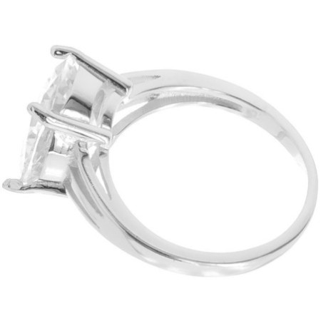 Stříbrný prsten - čirý oválný zirkon