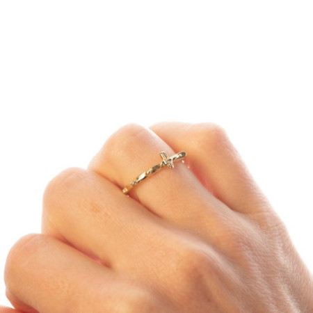 Pozlacený stříbrný prsten - růženec, křížek