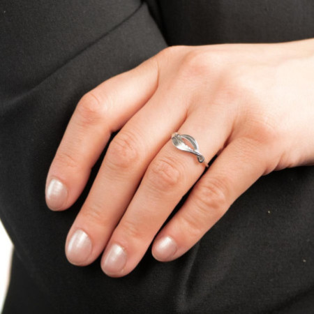 Stříbrný prsten - s ručním gravírem