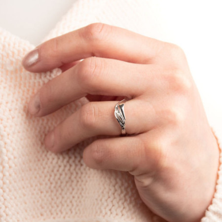 Stříbrný prsten - s ručním gravírem