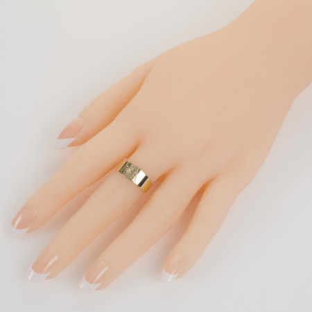 Pozlacený stříbrný prsten - s ručním gravírem