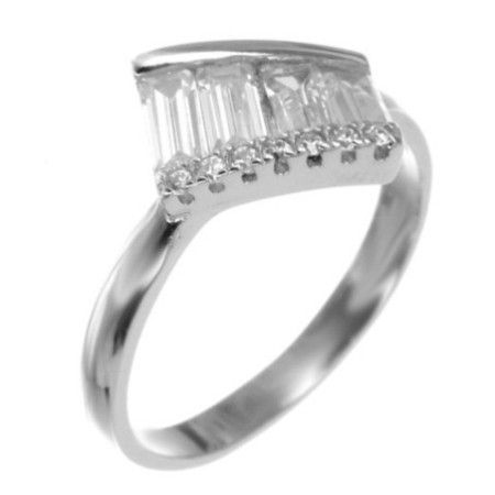 Stříbrný prsten - čiré zirkony ve tvaru obdélníku