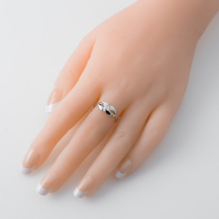 Stříbrný prsten - s ručním gravírem