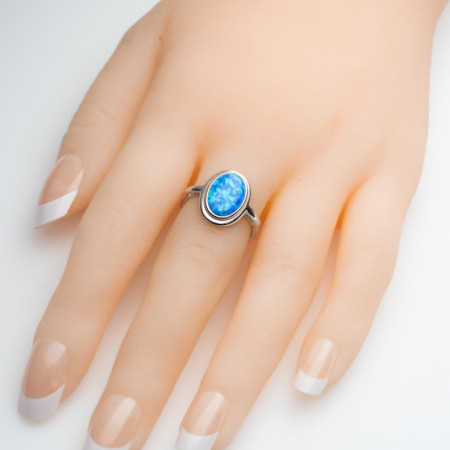 Stříbrný prsten - modrý oválný syntetický opál
