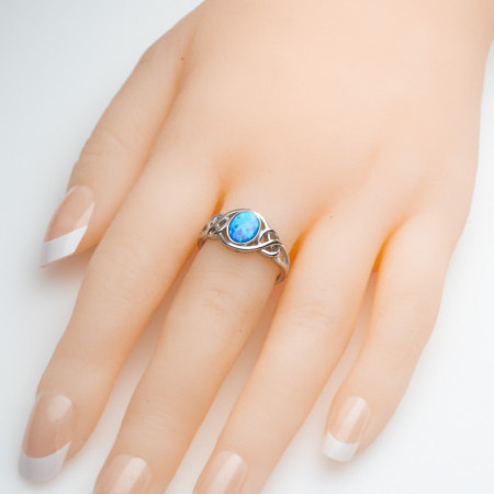 Stříbrný prsten - modrý oválný syntetický opál