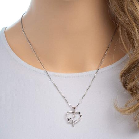 Stříbrný přívěsek - srdíčko, čiré kulaté zirkony | Argento.cz