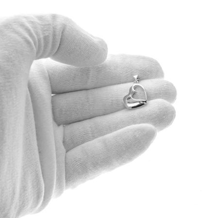 Stříbrný přívěsek - srdíčko | Argento.cz