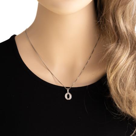 Stříbrný přívěsek - písmeno O, čiré kulaté zirkony | Argento.cz