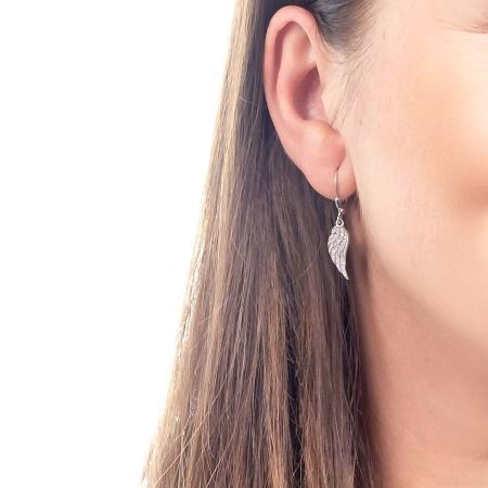 Stříbrné náušnice - andělské křídlo, čiré kulaté zirkony | Argento.cz