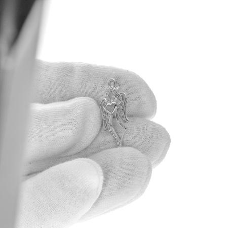 Stříbrný přívěsek - anděl, čiré kulaté zirkony | Argento.cz