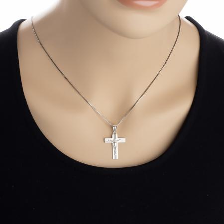 Stříbrný přívěsek - křížek s Ježíšem | Argento.cz