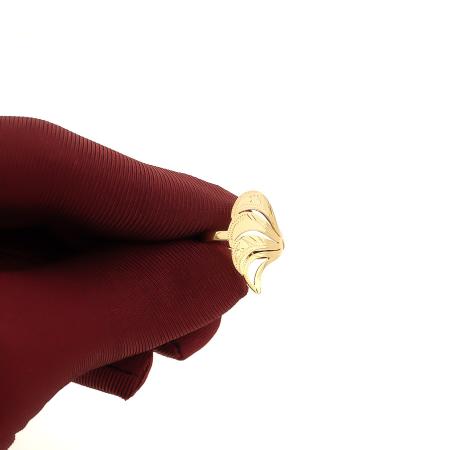 Pozlacený stříbrný prsten - s ručním gravírem | Argento.cz