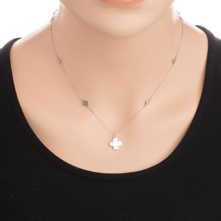 Stříbrný náhrdelník - čtyřlístek, perleť, délka 43 až 46 cm | Argento.cz