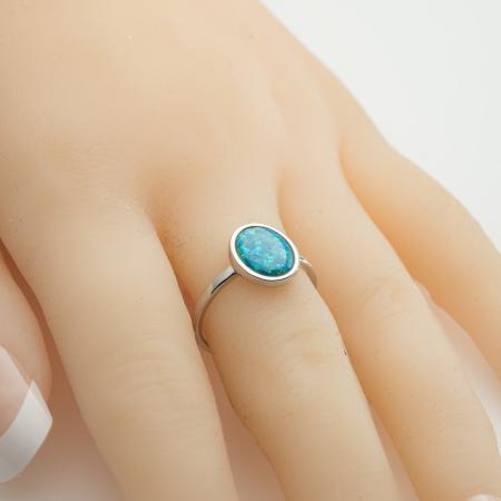 Stříbrný prsten - zelený oválný syntetický opál | Argento.cz