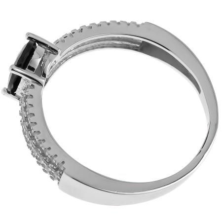 Stříbrný prsten - černý oválný zirkon, čiré kulaté zirkony | Argento.cz