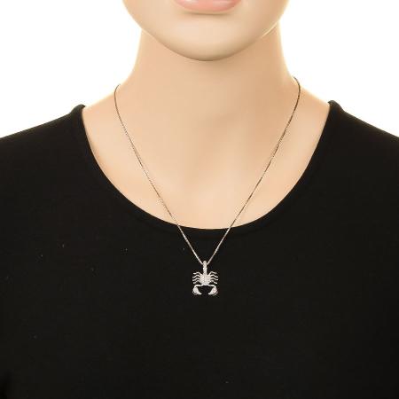 Stříbrný přívěsek - štír, čiré kulaté zirkony | Argento.cz
