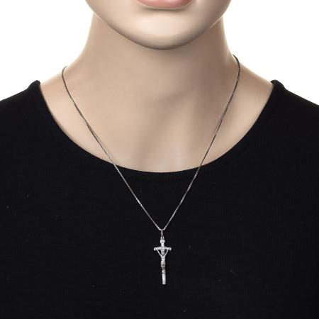 Stříbrný přívěsek - křížek s Ježíšem | Argento.cz