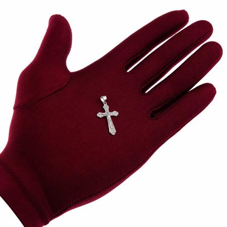 Stříbrný přívěsek - křížek s Ježíšem, čiré kulaté zirkony | Argento.cz