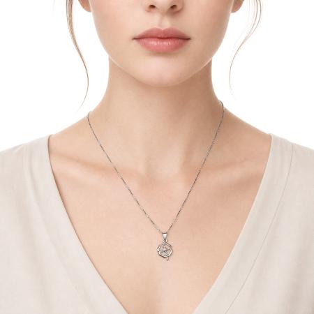 Stříbrný přívěsek - čtyřlístek, čirý kulatý zirkon | Argento.cz